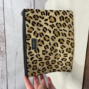 Osprey‎ Leopard Print Animal Clutch Faux Fur Zippered 9.5x7 Inches